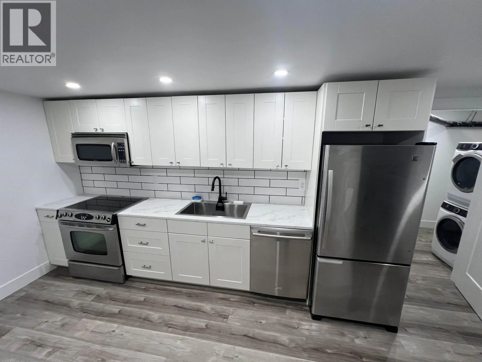 23007 Reid Avenue, Maple Ridge, British Columbia V2X 0C2