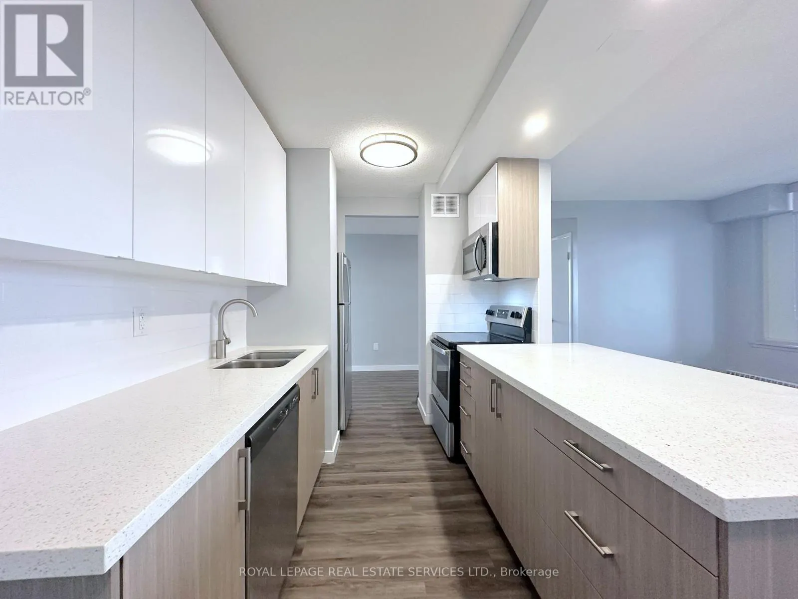 Other for rent: 2301 - 265 Main Street, Toronto, Ontario M4C 4X3