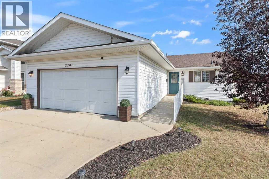 House for rent: 2301 52 Avenue, Lloydminster, Alberta T9V 2Z8