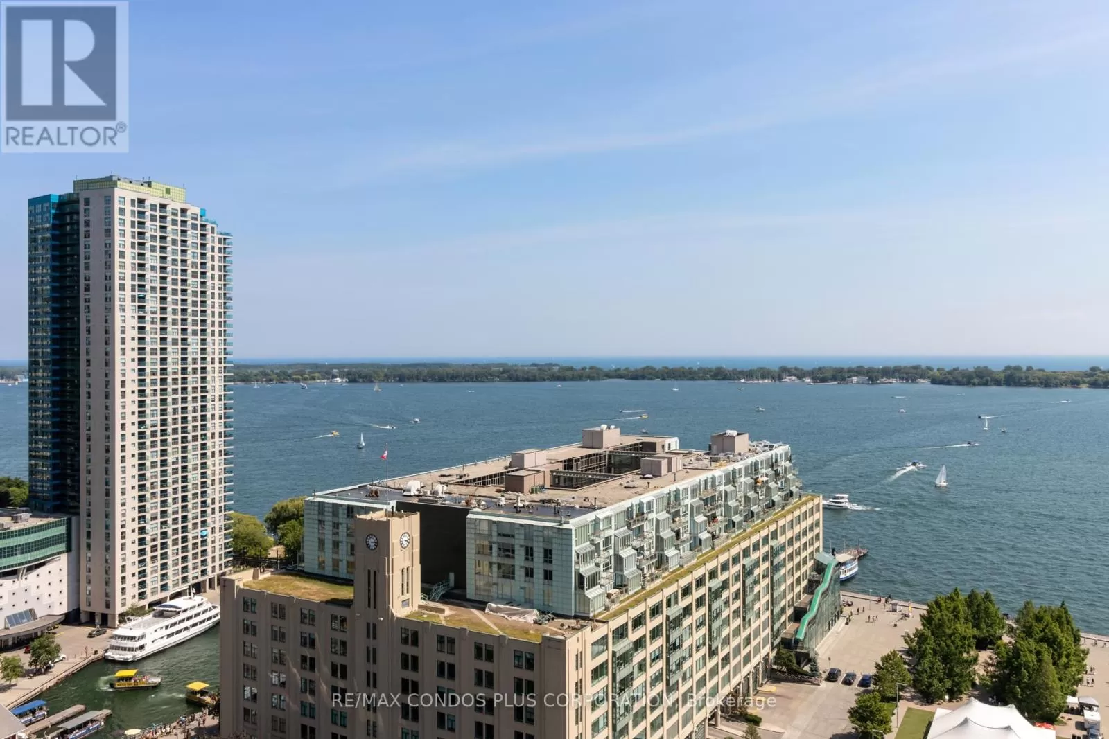 Apartment for rent: 2302 - 218 Queens Quay W, Toronto, Ontario M5J 2Y6