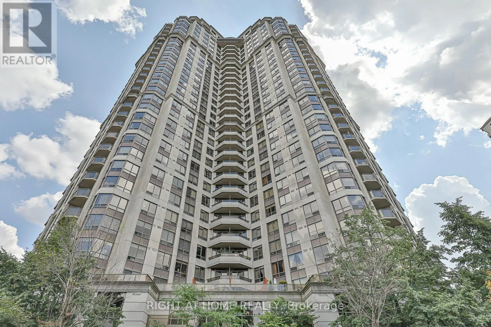 Apartment for rent: 2302 - 78 Harrison Garden Boulevard, Toronto, Ontario M2N 7E2