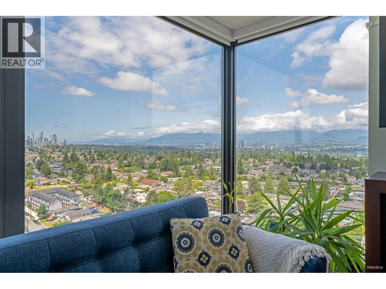 Apartment for rent: 2303 7088 Salisbury Avenue, Burnaby, British Columbia V5E 0A4