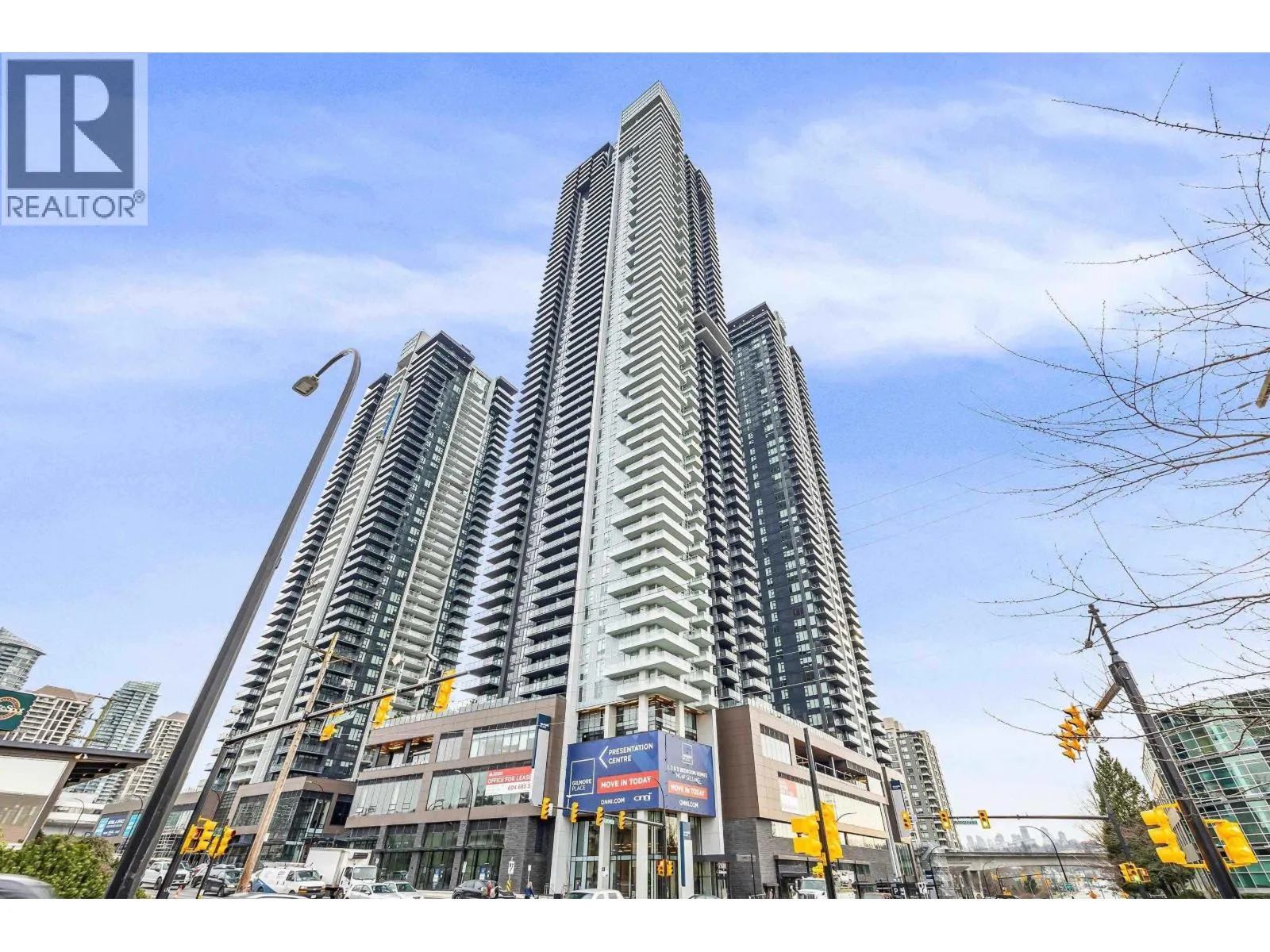 Apartment for rent: 2304 2108 Gilmore Avenue, Burnaby, British Columbia V5C 0N8