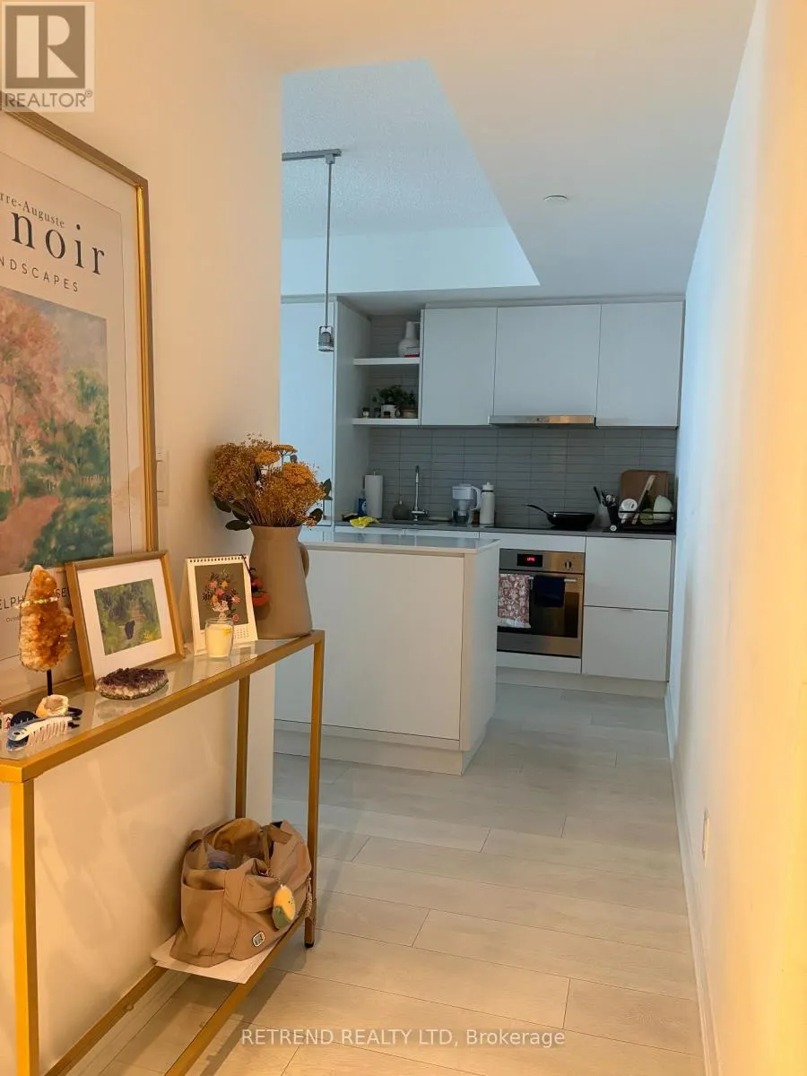 Apartment for rent: 2305 - 100 Harbour Street, Toronto, Ontario M5J 0B5