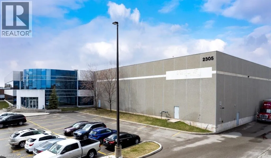 2305 Wyecroft Road, Oakville, Ontario L6L 6R2