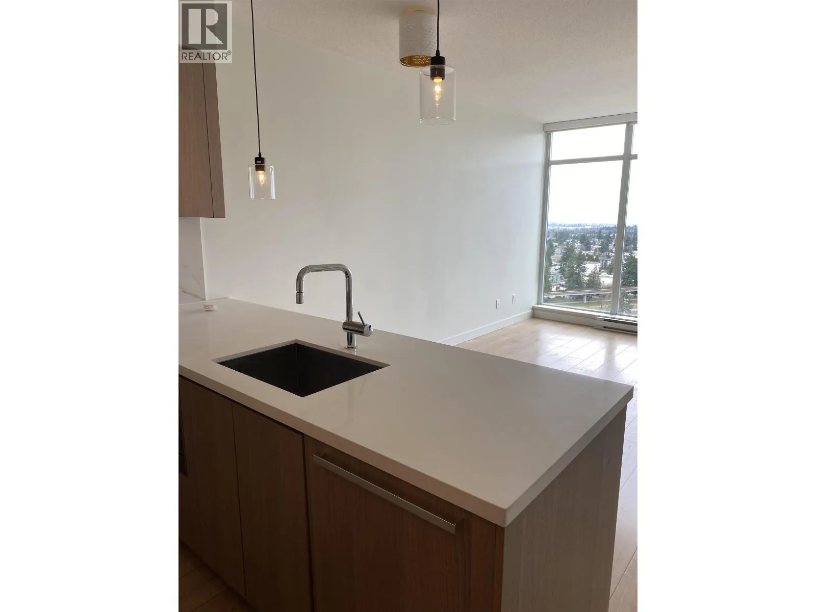 Apartment for rent: 2307 6588 Nelson Avenue, Burnaby, British Columbia V5H 0E8