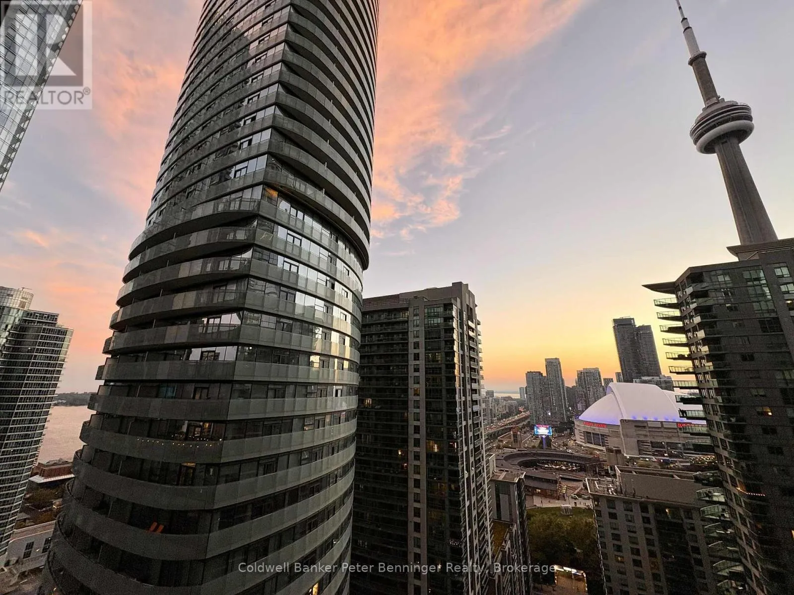 Apartment for rent: 2308 - 14 York Street, Toronto, Ontario M5J 0A9