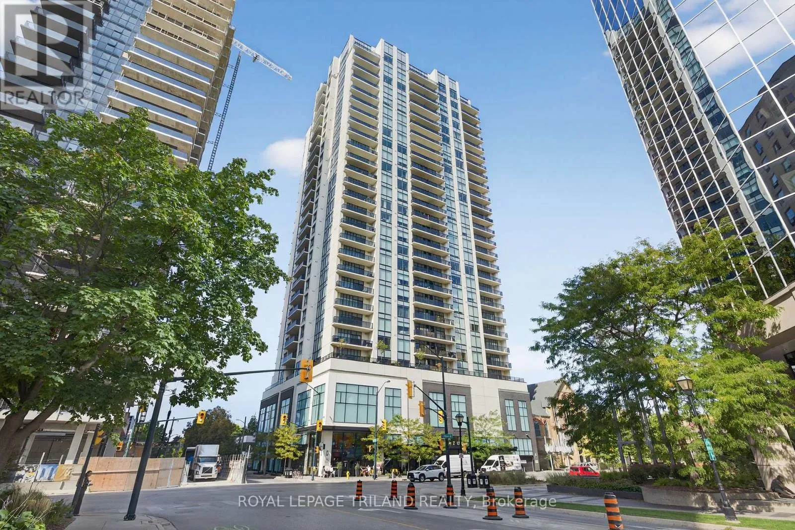 Apartment for rent: 2308 - 505 Talbot Street, London East, Ontario N6A 2S6