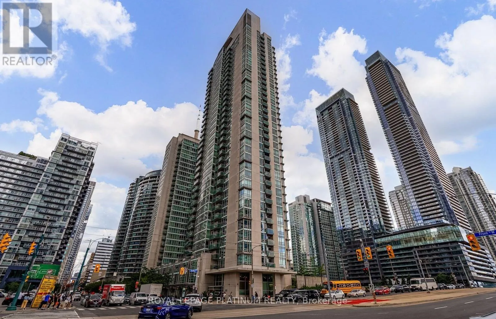 Apartment for rent: 2309 - 397 Front Street W, Toronto, Ontario M5V 3S1