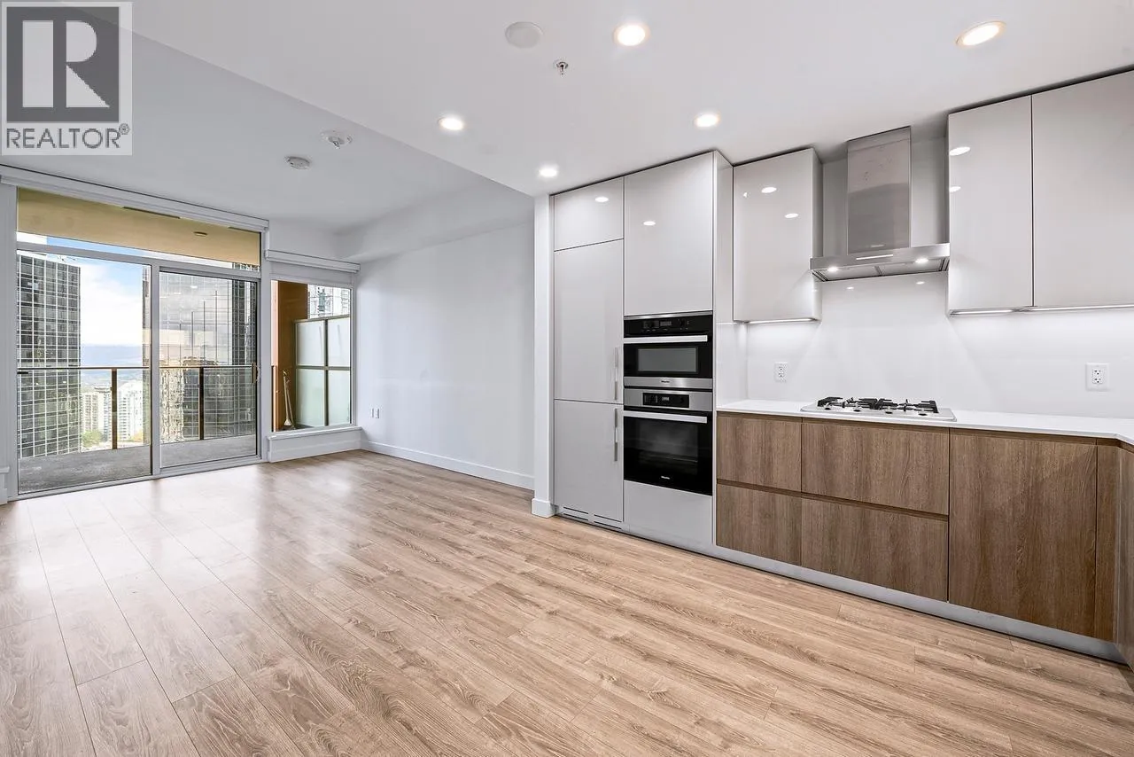 Apartment for rent: 2309 6511 Sussex Avenue, Burnaby, British Columbia V5H 0K5