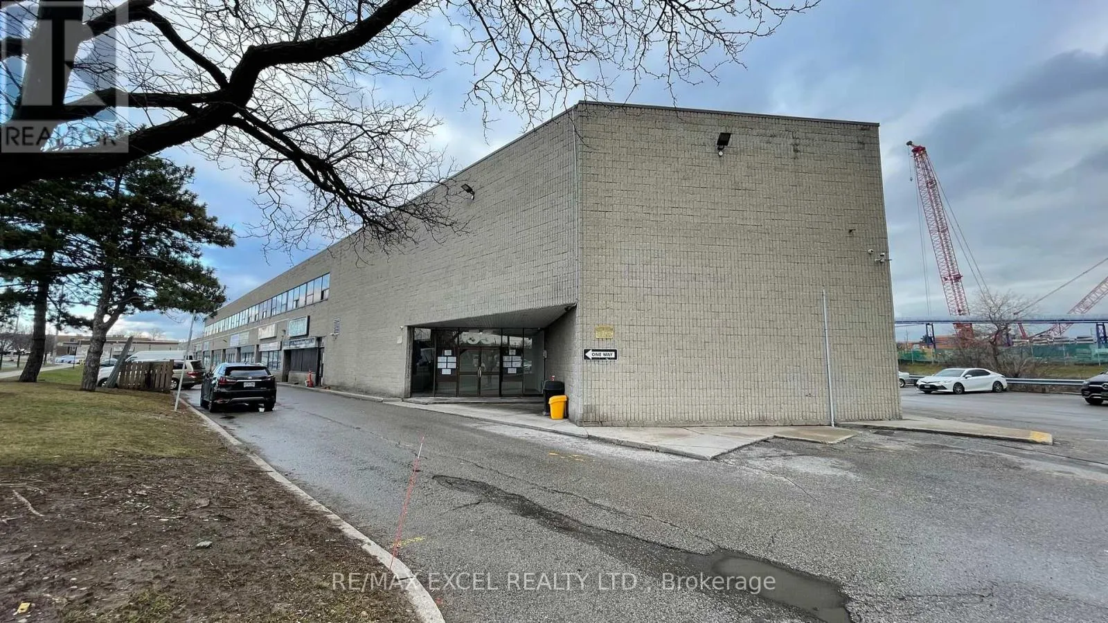 Offices for rent: 230r - 55 Nugget Avenue, Toronto, Ontario M1S 3L1