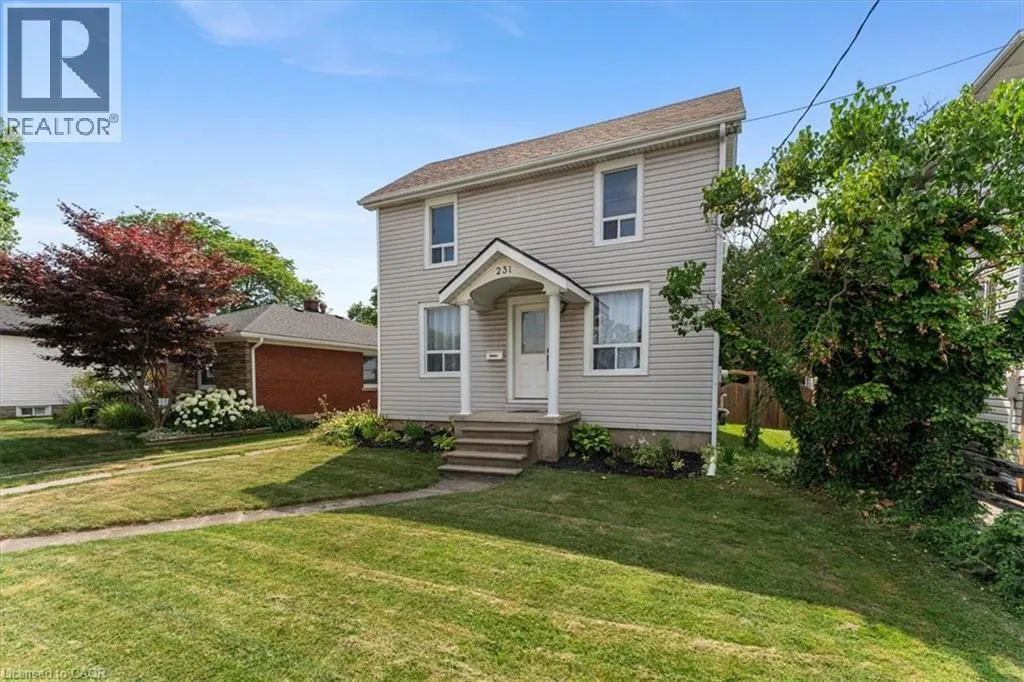 House for rent: 231 Vine Street, St. Catharines, Ontario L2M 4S9