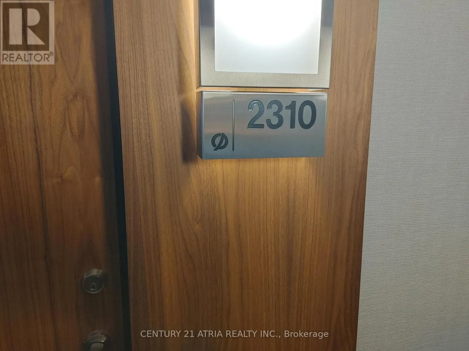 Apartment for rent: 2310 - 85 Queens Wharf Road, Toronto, Ontario M5V 0J9