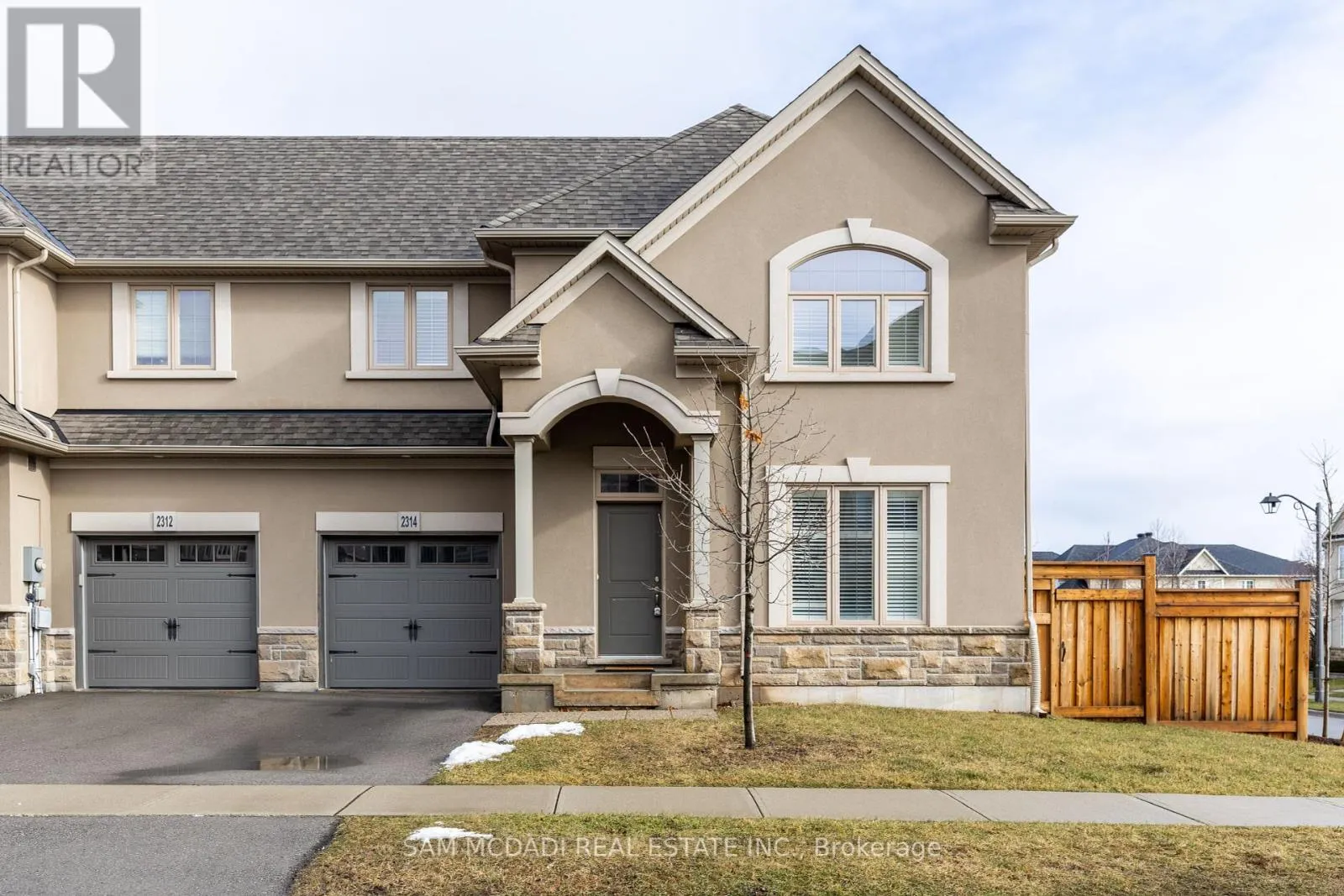 Row / Townhouse for rent: 2314 Natasha Circle, Oakville, Ontario L6M 0L1