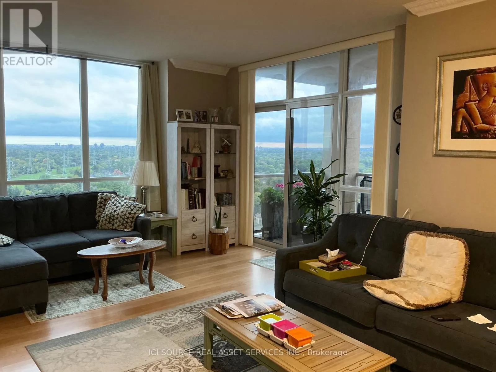 Apartment for rent: 2320 - 5233 Dundas Street W, Toronto, Ontario M9B 6M1