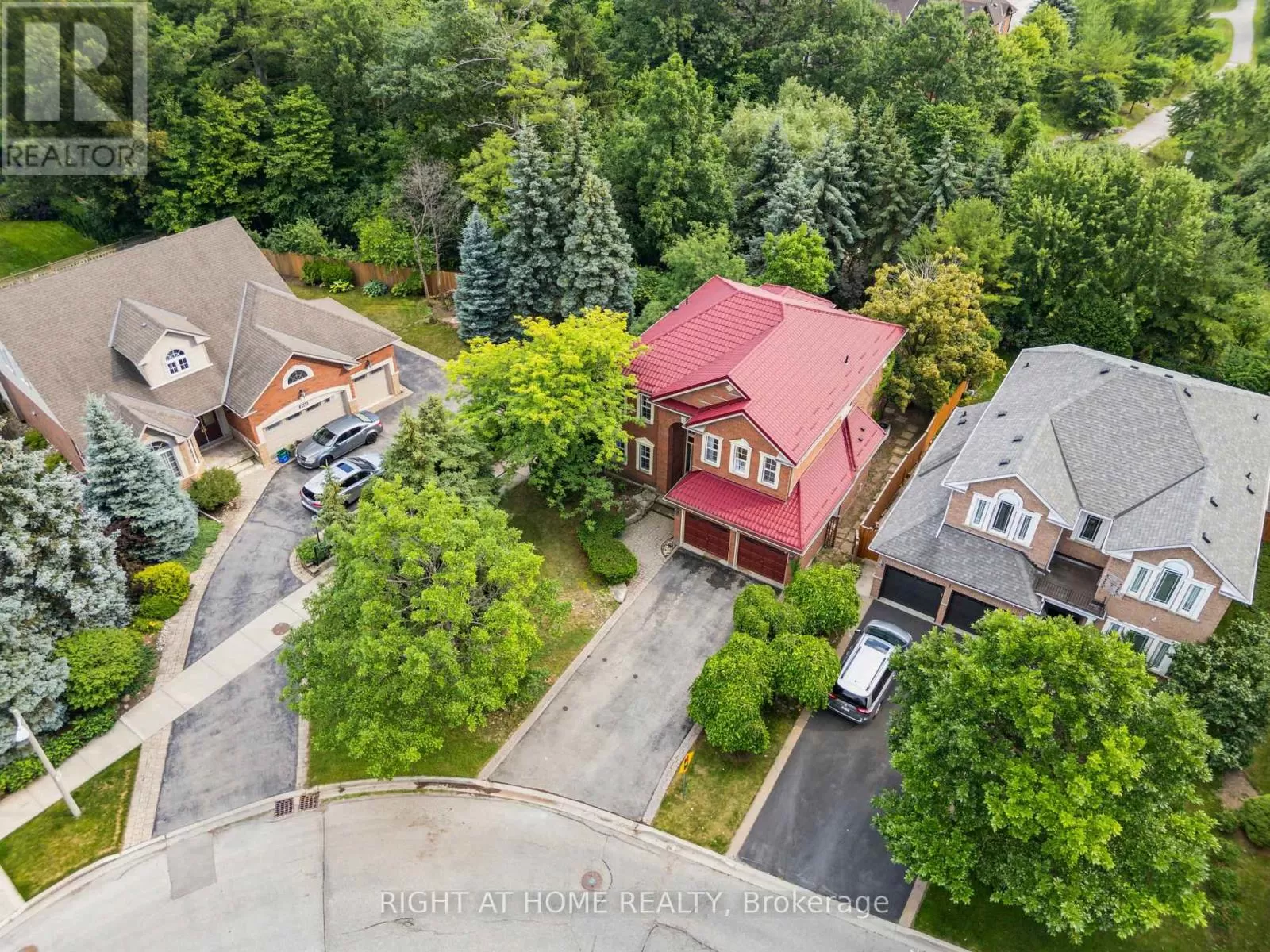 House for rent: 2322 Woodridge Way, Oakville, Ontario L6H 6S3