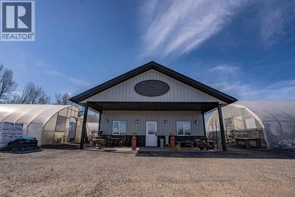 233055 922 Twp Road, Notikewin, Alberta T0H 2V0