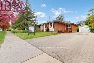 House for rent: 2335 Bostock Crescent, Mississauga, Ontario L5J 3S8