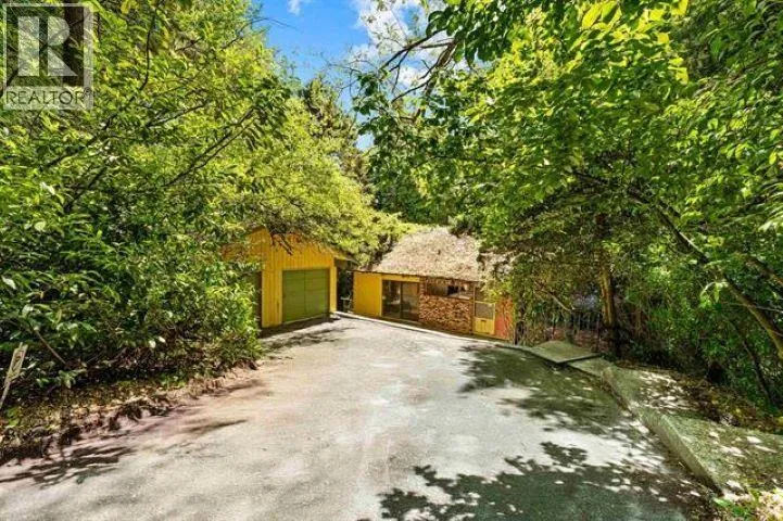 House for rent: 23385 Tamarack Lane, Maple Ridge, British Columbia V2W 1A8