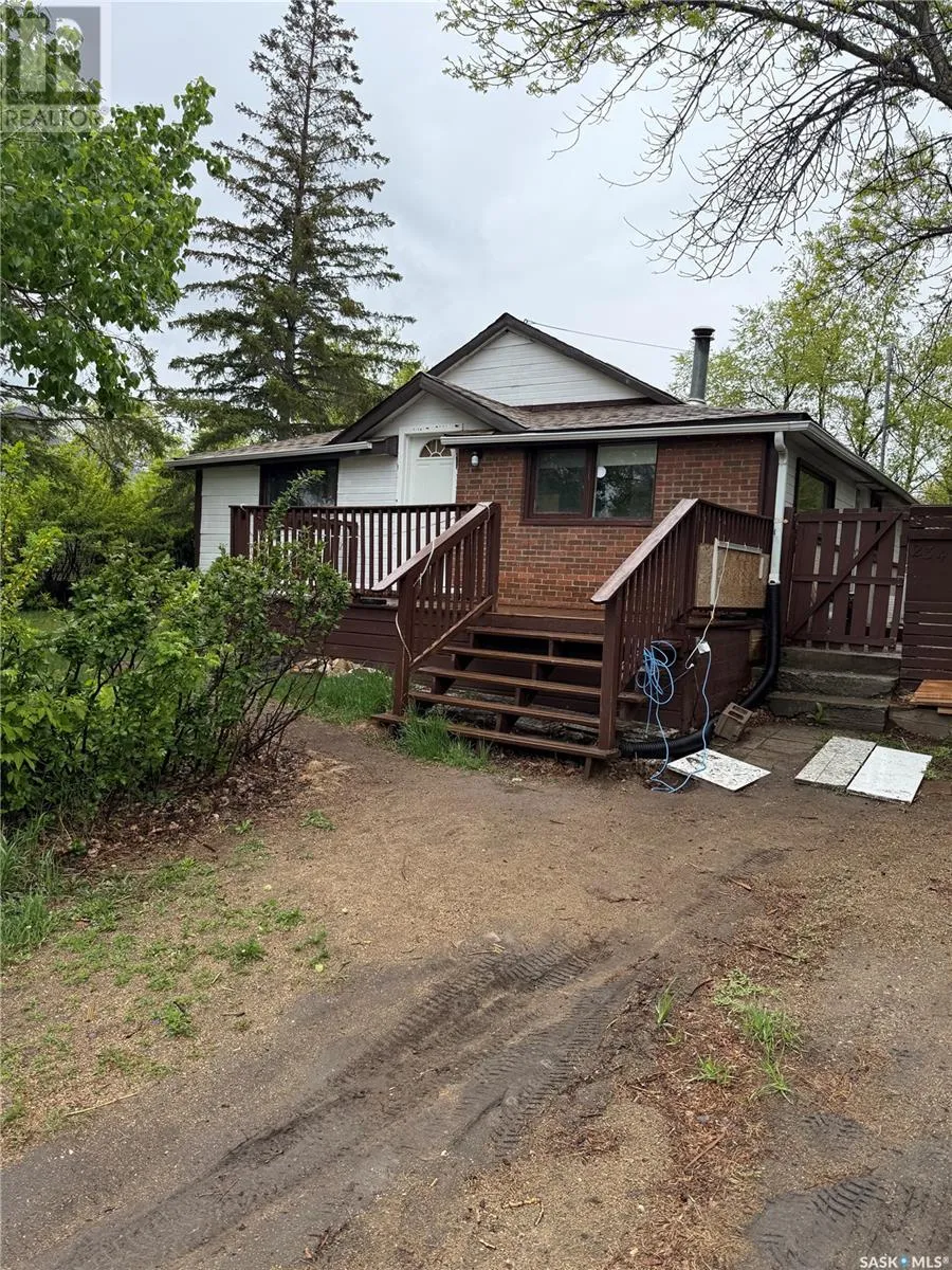 House for rent: 234 Macmurchy Avenue, Regina Beach, Saskatchewan S0G 4C0