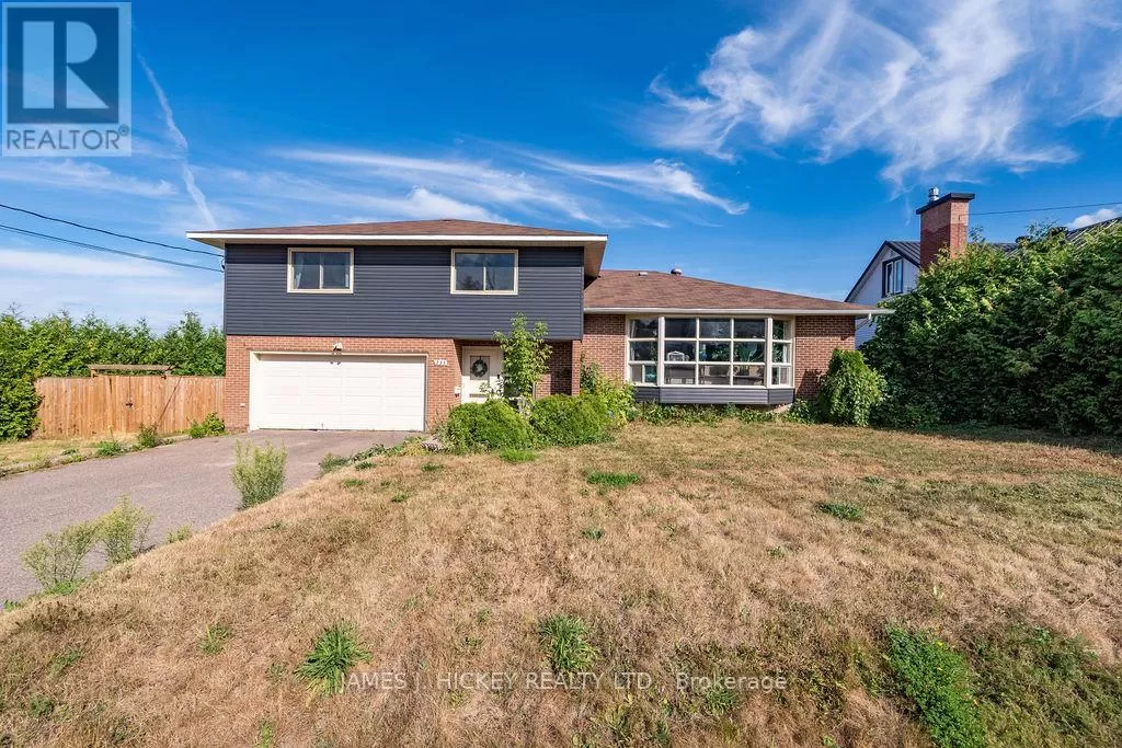 House for rent: 235 Belmont Avenue, Pembroke, Ontario K8A 2C6