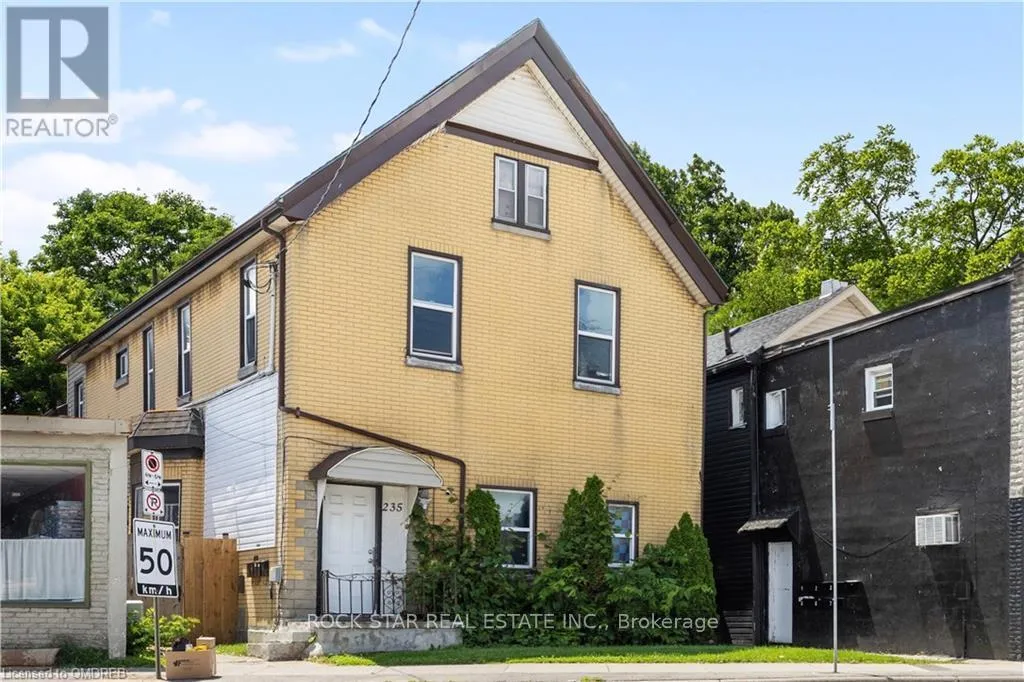 Other for rent: 235 Hamilton Road, London East, Ontario N5Z 1P9