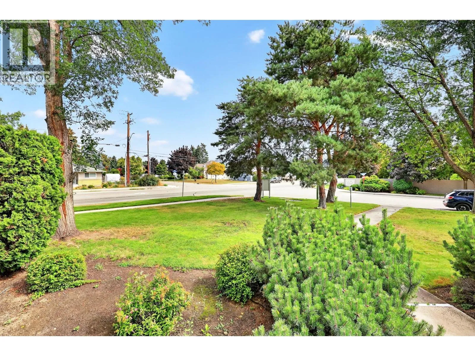 Row / Townhouse for rent: 2350 Stillingfleet Road Unit# 102, Kelowna, British Columbia V1W 3X9