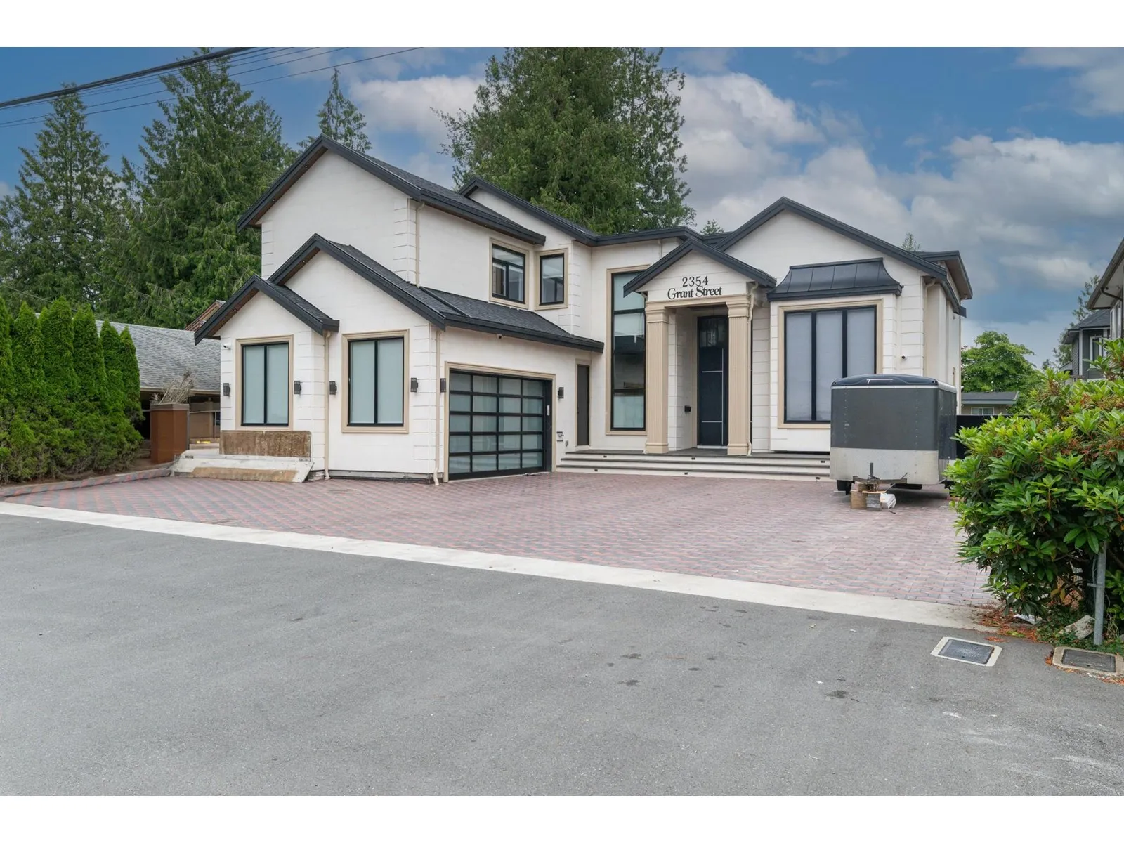 House for rent: 2354 Grant Street, Abbotsford, British Columbia V2T 2M7