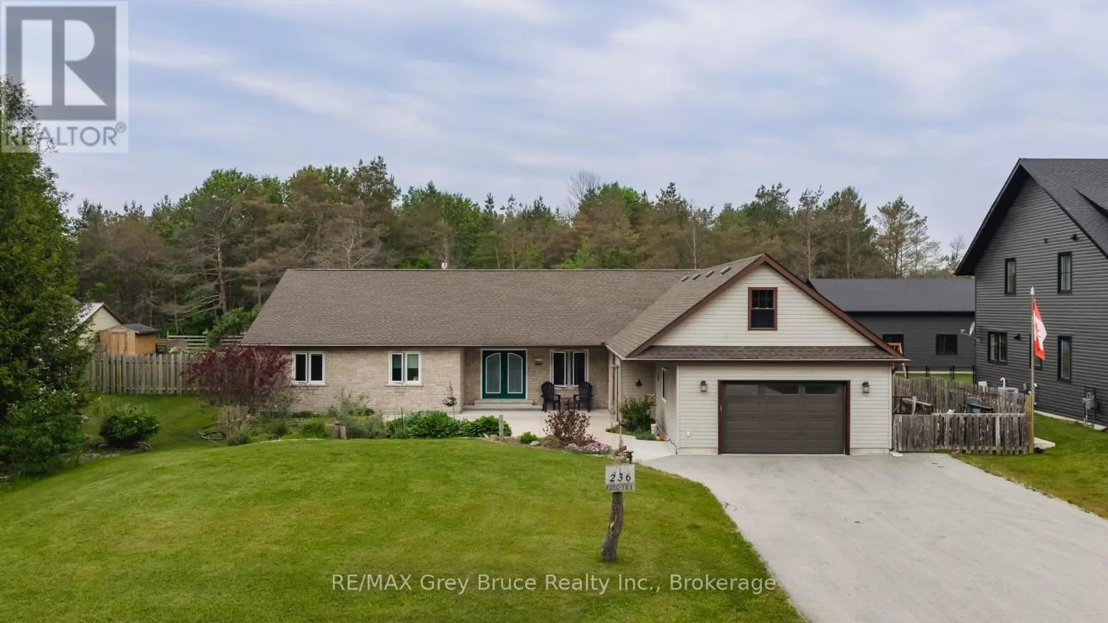 House for rent: 236 Bruce Street, South Bruce Peninsula, Ontario N0H 2T0