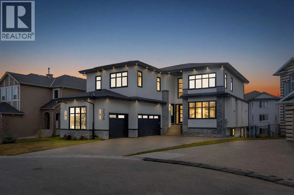 House for rent: 236 East Lakeview Place, Chestermere, Alberta T1X 0A2