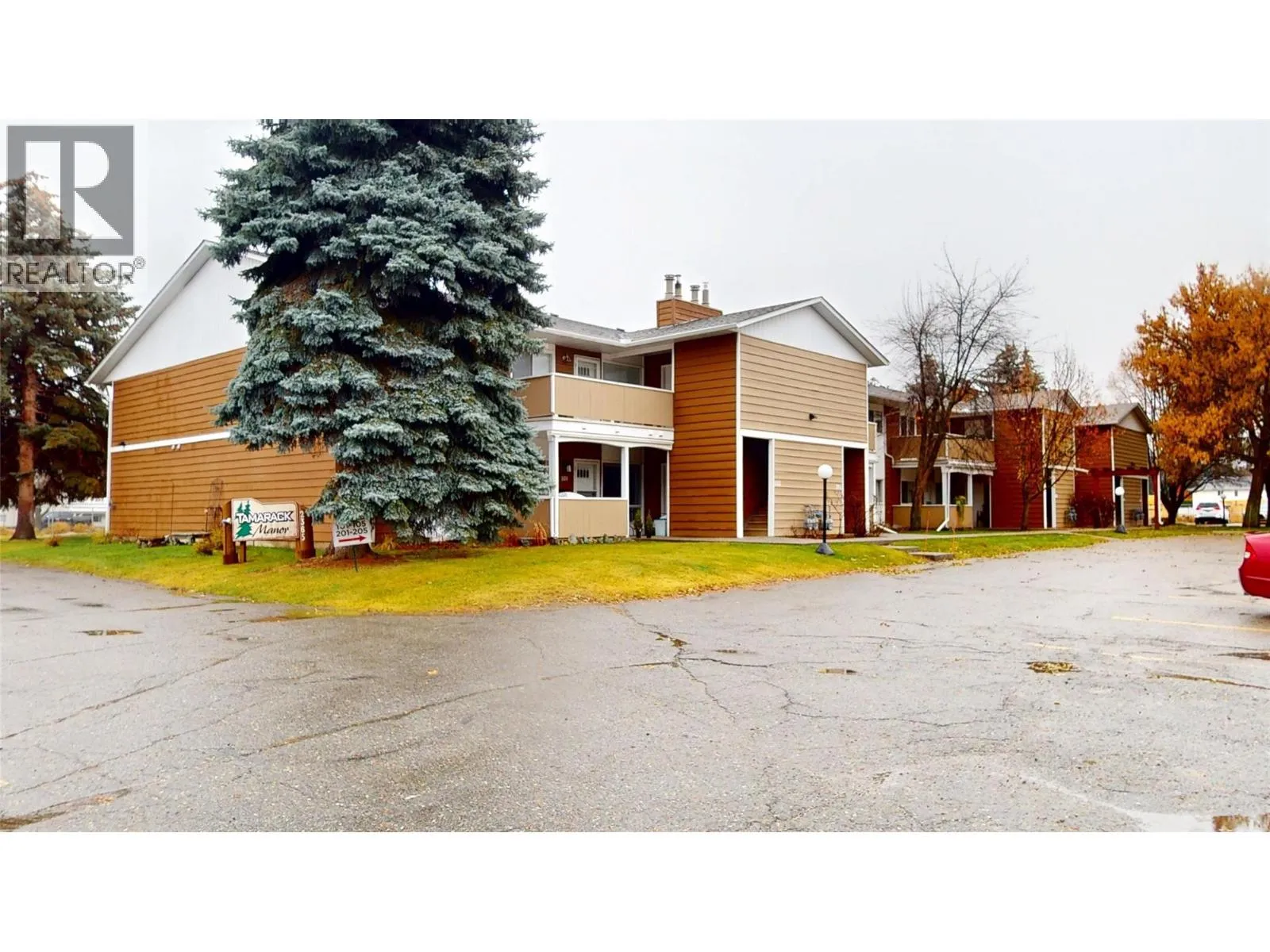 Apartment for rent: 2365 12 Street N Unit# 203, Cranbrook, British Columbia V1C 5T4