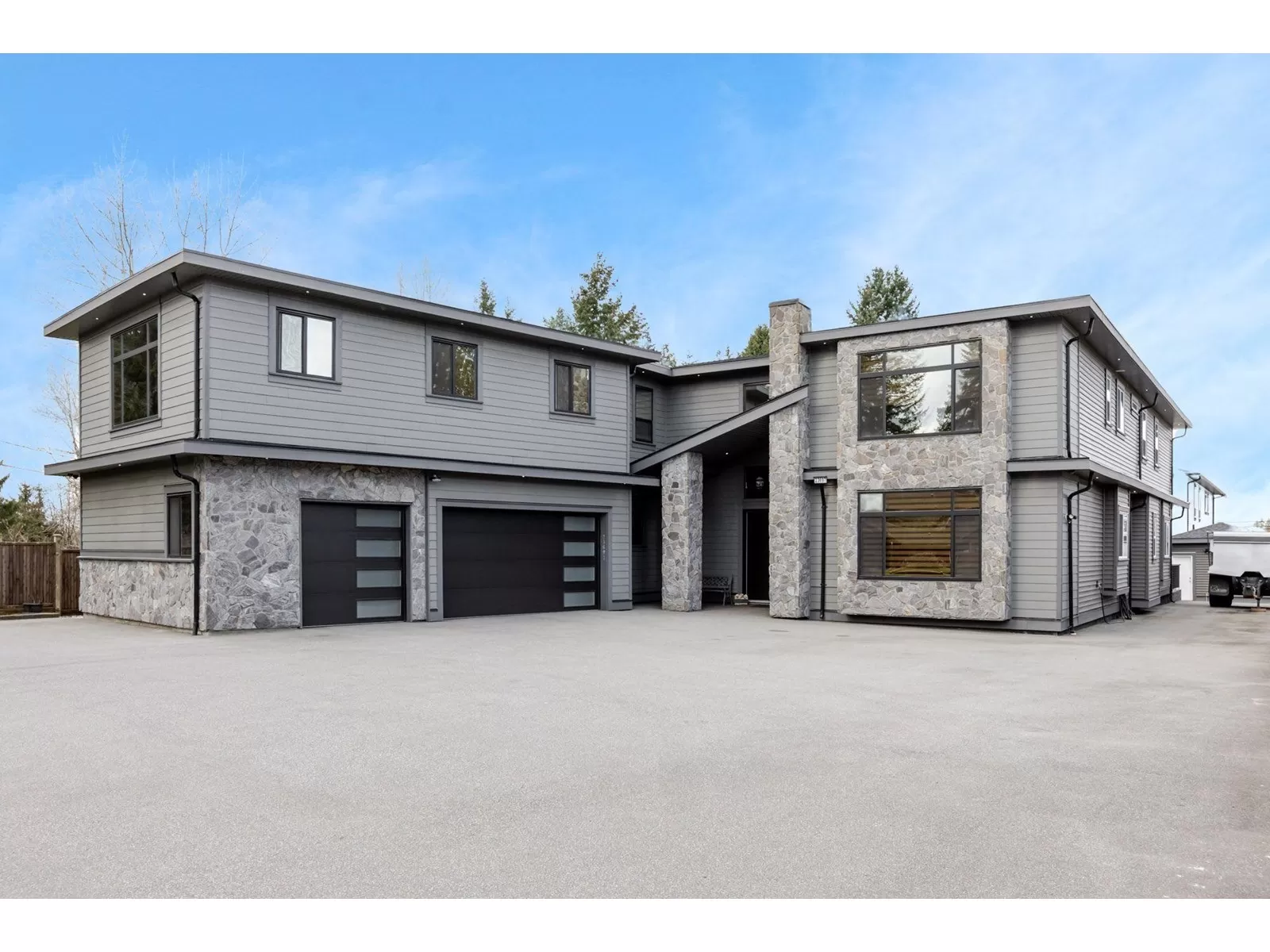 House for rent: 23697 Old Yale Road, Langley, British Columbia V2Z 2K4