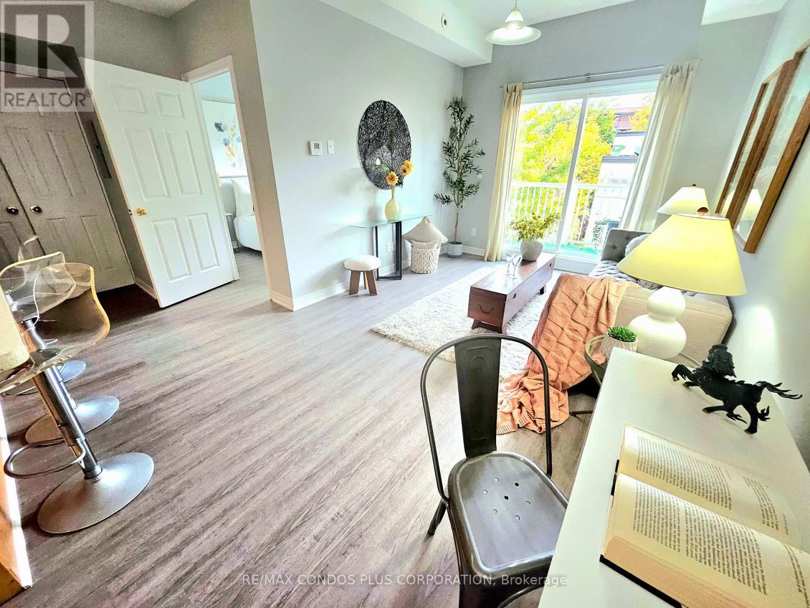 Row / Townhouse for rent: 237 - 179 Bleecker Street, Toronto, Ontario M4X 1L9