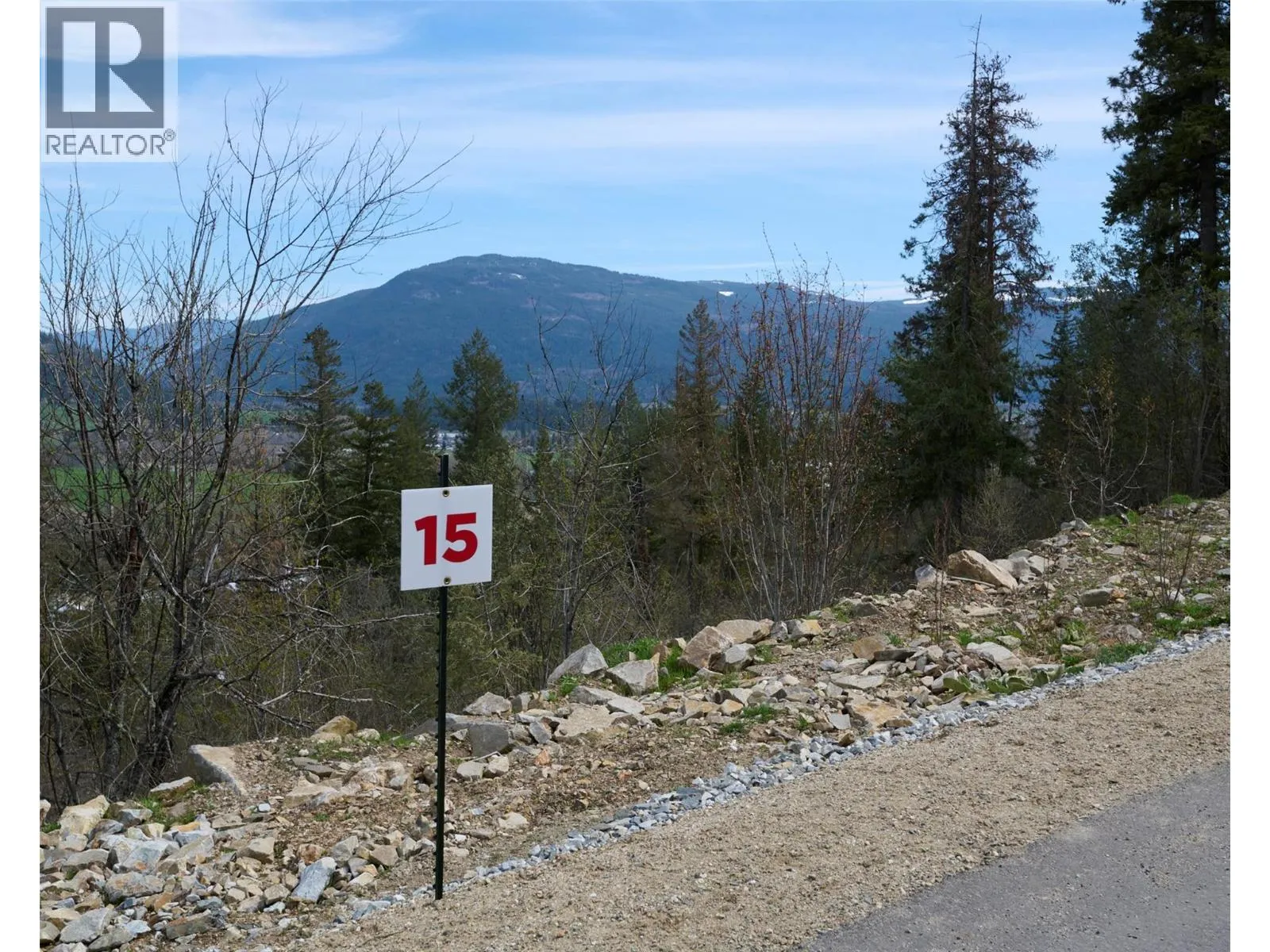 Other for rent: 237 Crooked Pine Road, Enderby, British Columbia V0E 1V1