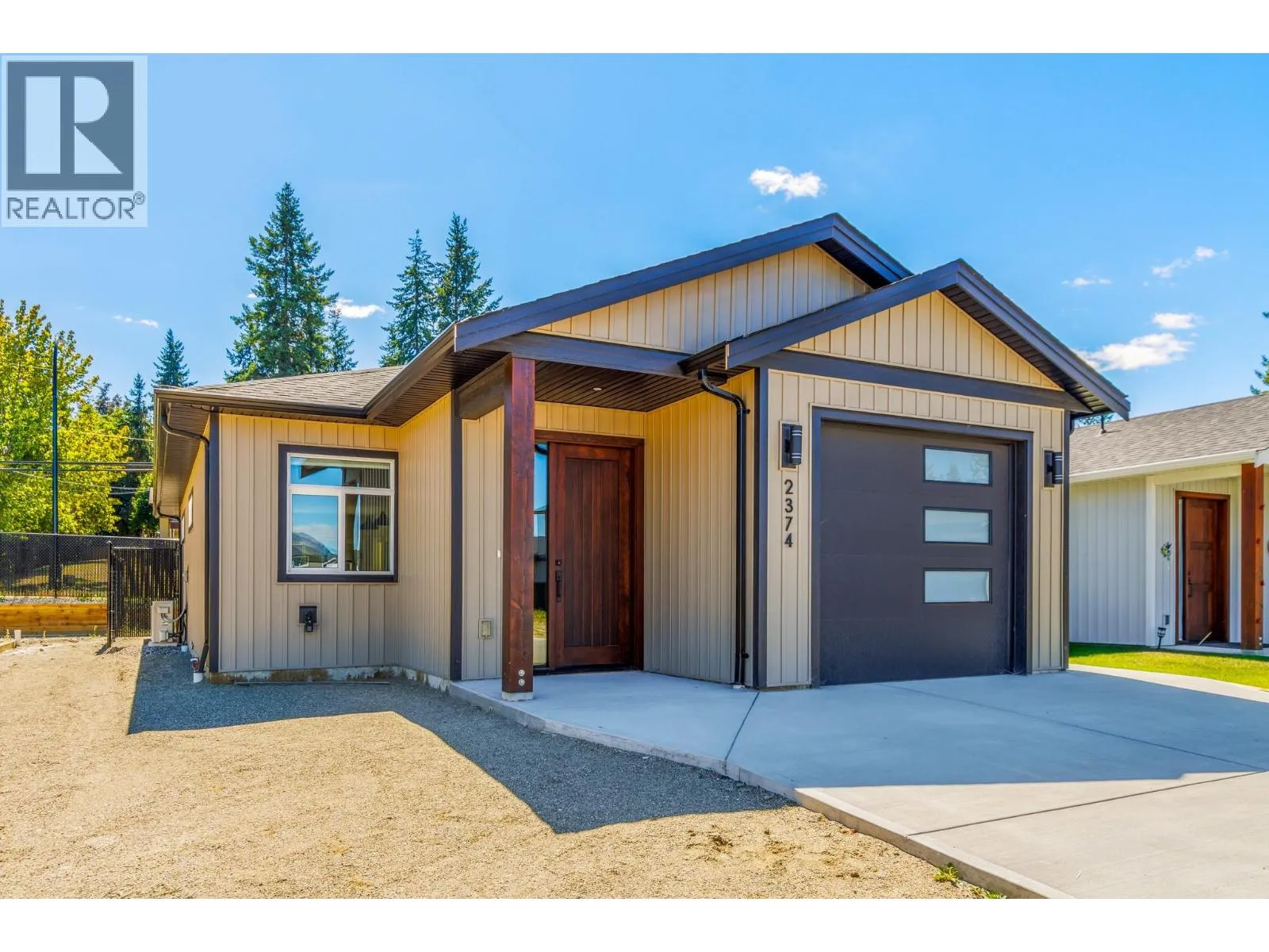 House for rent: 2374 6 Avenue Se, Salmon Arm, British Columbia V1E 0H1