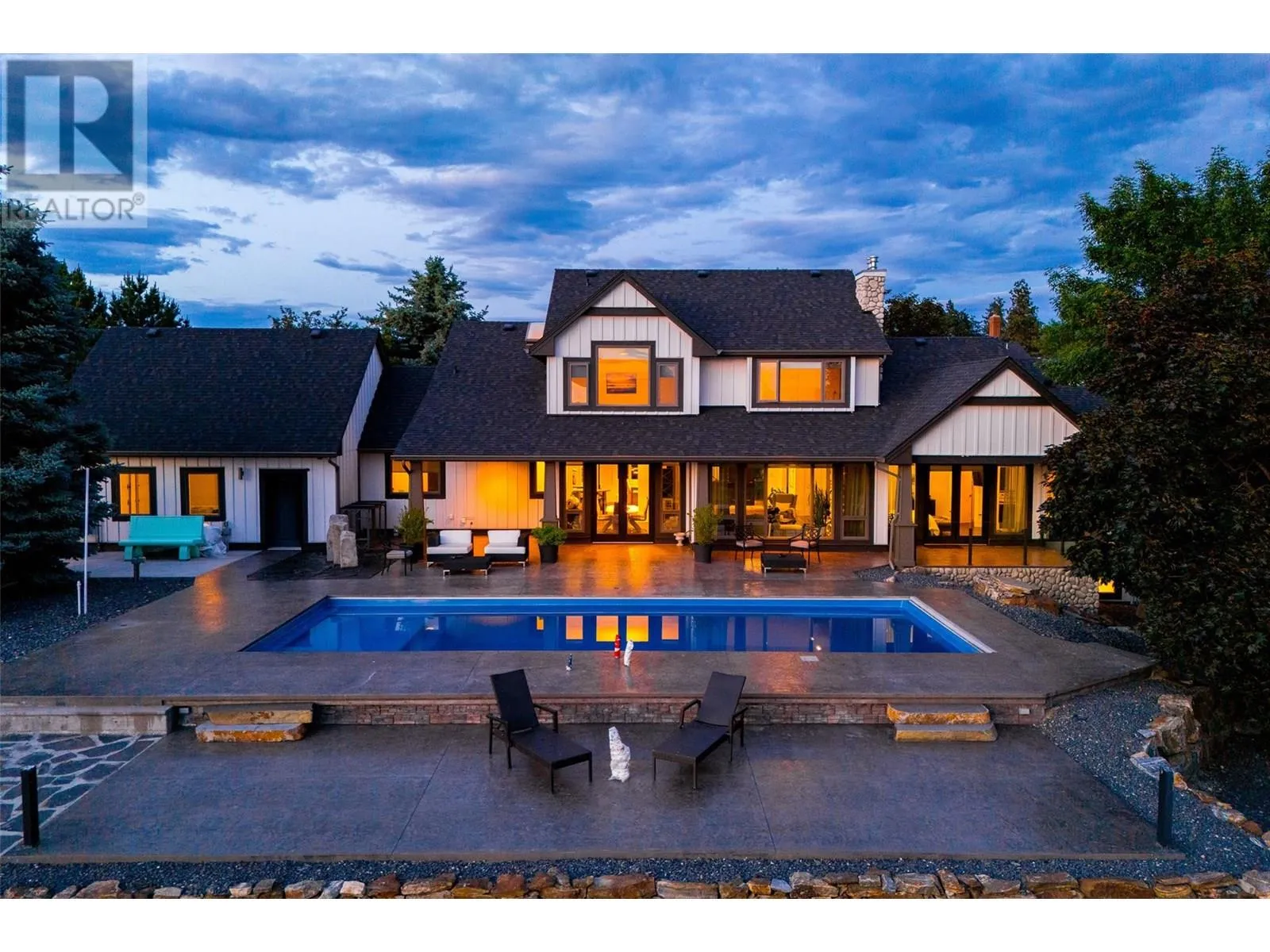 House for rent: 2375 Grantham Road, Kelowna, British Columbia V1W 4B7