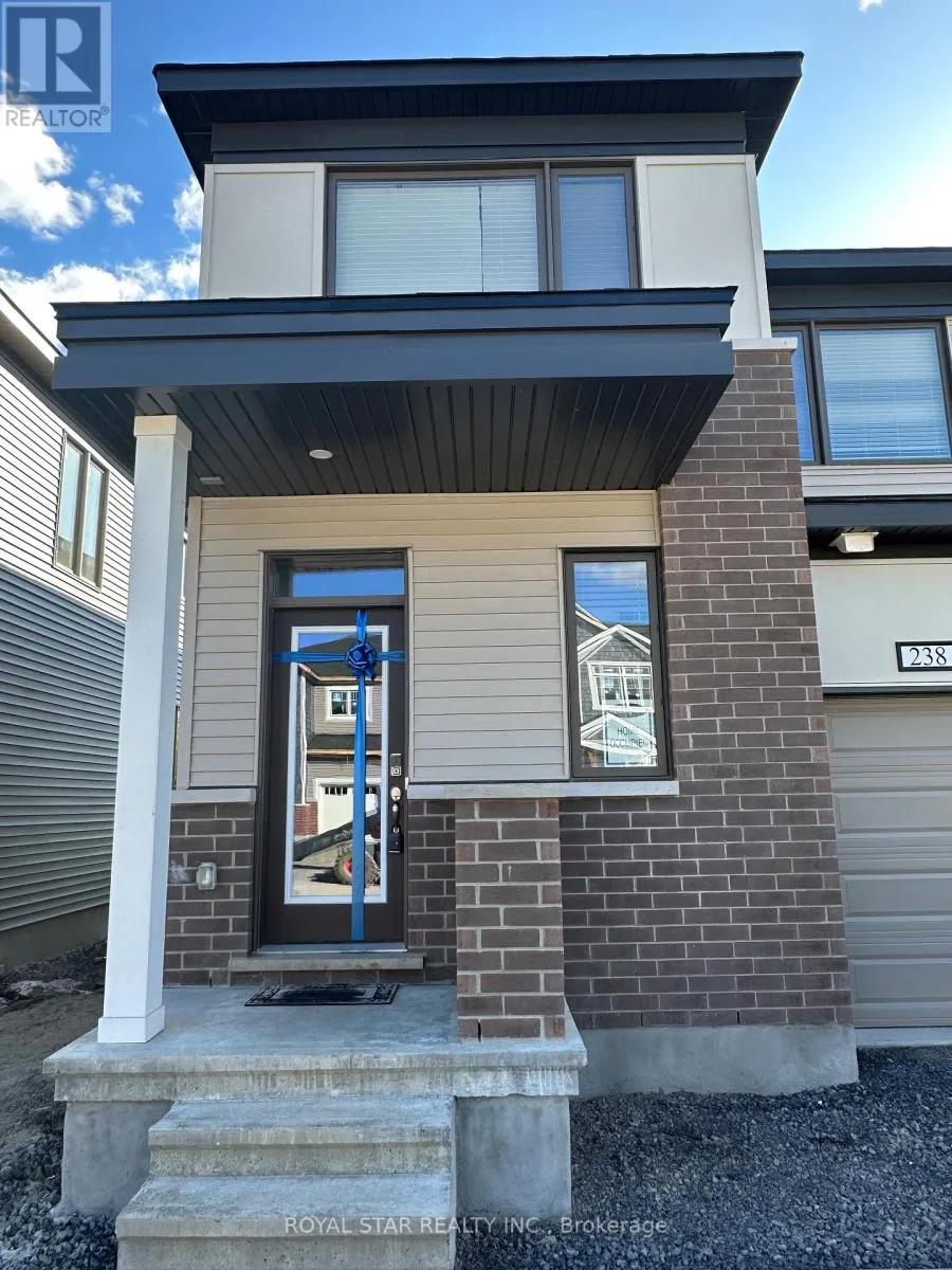 Row / Townhouse for rent: 238 Billrian Crescent, Ottawa, Ontario K2S 3A5