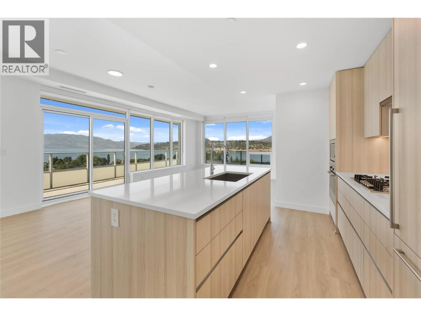 Apartment for rent: 238 Leon Avenue Unit# 1407, Kelowna, British Columbia V1Y 0N6