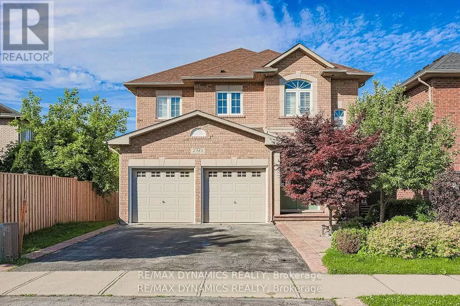 House for rent: 2381 Grand Oak Trail, Oakville, Ontario L6M 4V4