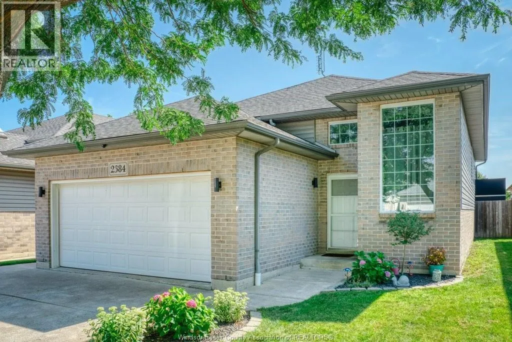 House for rent: 2384 Radcliff Avenue, Windsor, Ontario N8P 1V5