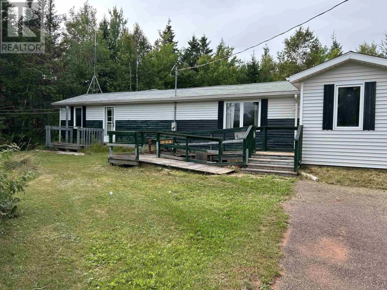Mobile Home for rent: 2388 Center Line Road, St. Lawrence, Prince Edward Island C0B 1K0