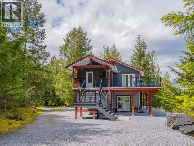 House for rent: 2389 Wall Street, Texada Island, British Columbia V0N 3K0