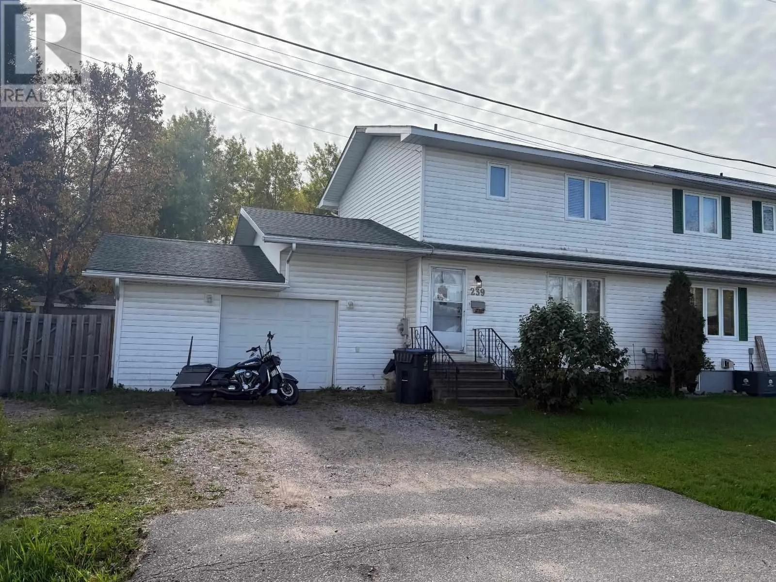 239 Langdon Rd, Sault Ste. Marie, Ontario P6C 2Y1