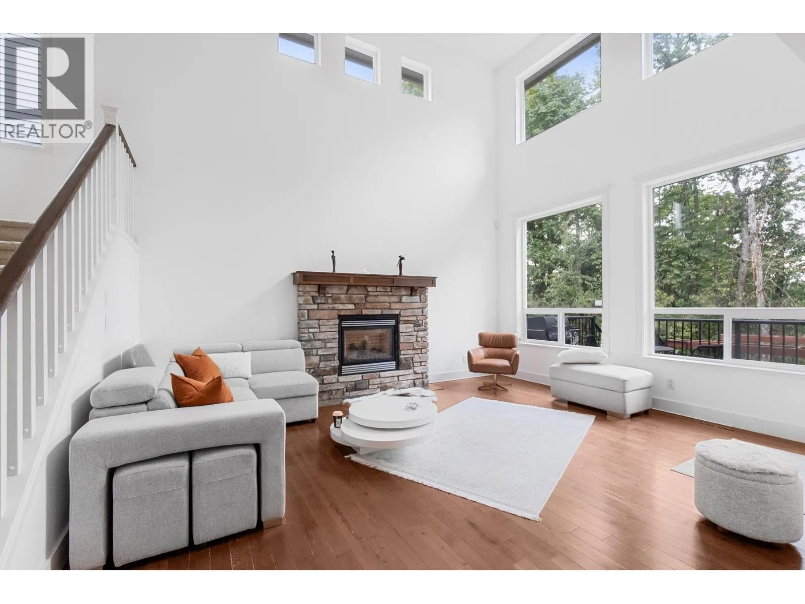 House for rent: 23953 Mcclure Avenue, Maple Ridge, British Columbia V2W 0B3