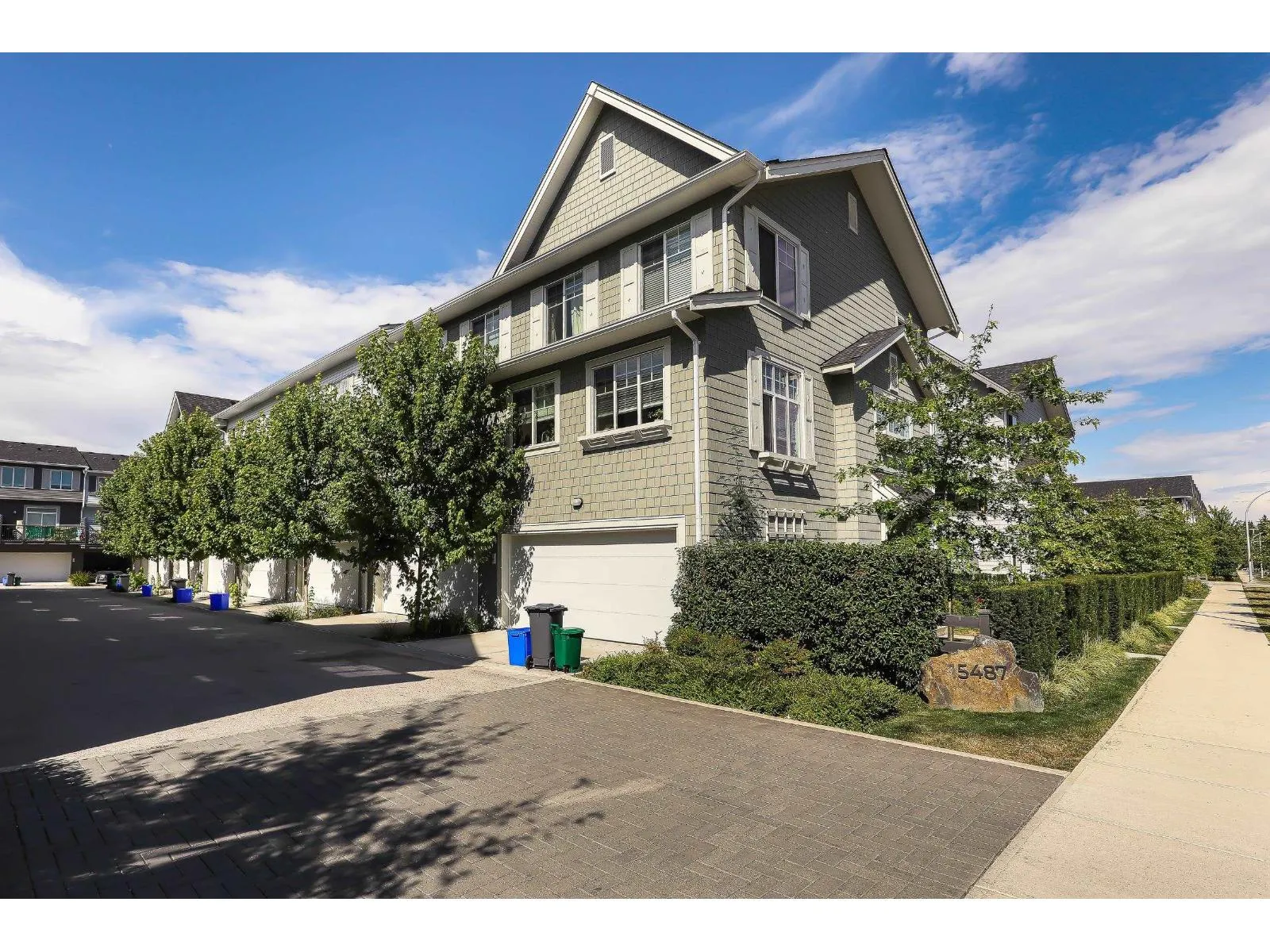 Row / Townhouse for rent: 24 15487 99a Avenue, Surrey, British Columbia V3R 0G9