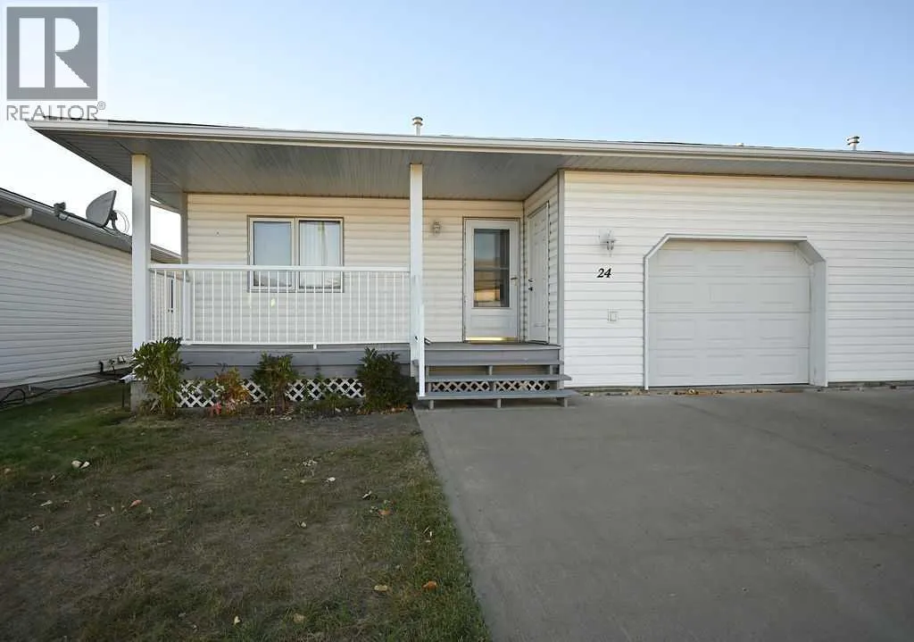 Duplex for rent: 24, 3012 Whispering Hills Drive, Athabasca, Alberta T9S 1Y6