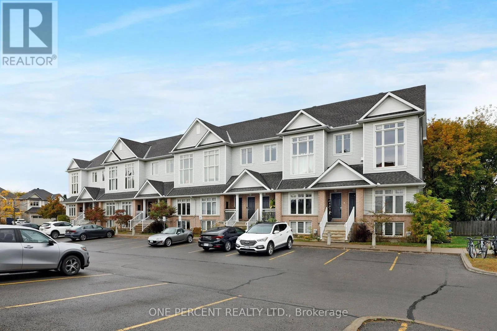 Row / Townhouse for rent: 24 - 382 Galston Private, Ottawa, Ontario K1W 0G3