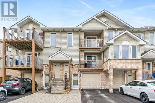 Row / Townhouse for rent: 24 - 42a Stewart Maclaren Road, Halton Hills, Ontario L7G 5L9