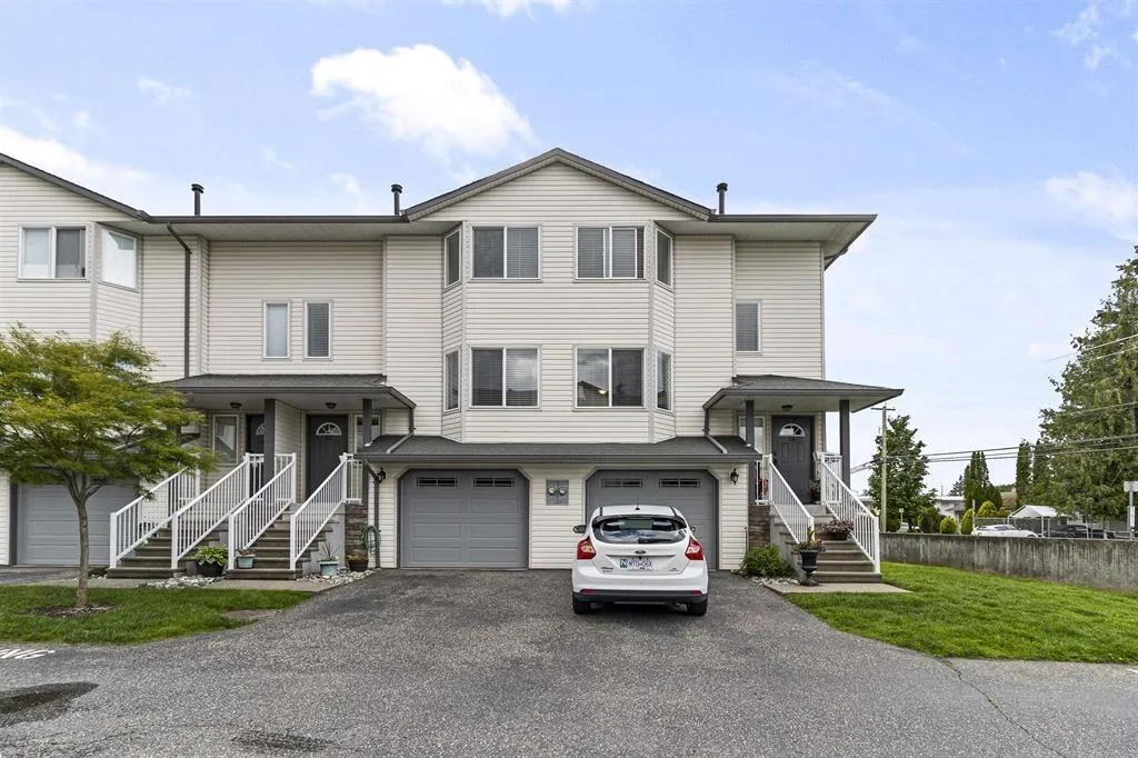 Row / Townhouse for rent: 24 45296 Watson Road|garrison Crossing, Chilliwack, British Columbia V2R 3J4