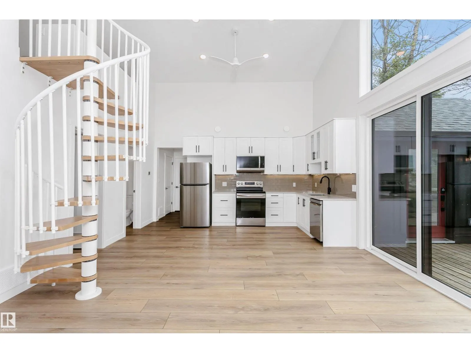 House for rent: 24, 55022 Ste. Anne Tr, Rural Lac Ste. Anne County, Alberta T0E 1A1